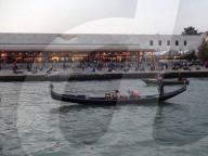 FEATURE - Eindrücke von der Kunstbiennale in Venedig