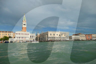 FEATURE - Eindrücke von der Kunstbiennale in Venedig