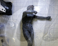 24 Ancient Bronze Statues Found Underwater - Italy