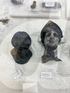 24 Ancient Bronze Statues Found Underwater - Italy