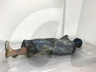 24 Ancient Bronze Statues Found Underwater - Italy