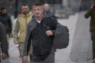 NEWS - Ukraine-Krieg: Präsident Wolodymyr SELENSKYJ trifft US-Schauspieler Sean Penn in Kiew