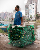 FEATURE - Ägypten bekommt eine neue Pyramide - aus Plastikflaschen, die aus dem Nil geborgen wurden