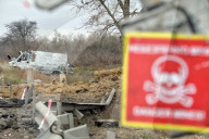 NEWS - Ukraine-Krieg: Minenräumung in der Region Kherson