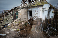 NEWS - Ukraine-Krieg: Schäden in Dörfern in der Nähe der Kämpfe in Cherson