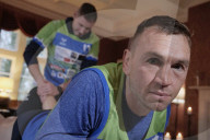 'A run for a mate': Kevin Sinfield's seven ultramarathons in seven days