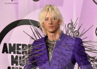 PEOPLE - 2022 American Music Awards in Los Angeles