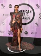 PEOPLE - 2022 American Music Awards in Los Angeles