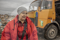 Russians accused of burning bodies at Kherson landfill