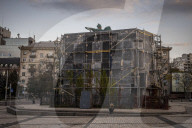 Sandbag sculpture: how Kyiv is shielding statues from Russian bombs