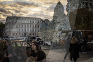 Sandbag sculpture: how Kyiv is shielding statues from Russian bombs