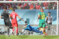 FUSSBALL-WM Katar - Schweiz besiegt Kamerun mit 1:0