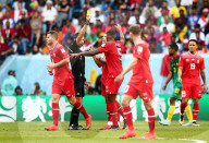 FUSSBALL-WM Katar - Schweiz besiegt Kamerun mit 1:0