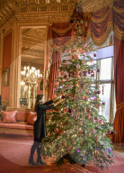 FEATURE - Weihnachtsdekoration in Schloss Windsor