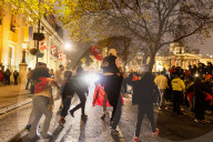 FUSSBALL-WM Katar - Marokkanische Fussballfans feiern den Einzug ins Achtelfinal