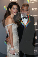 PEOPLE - Amal und George Clooney an den 45th Kennedy Center Honors in Washington