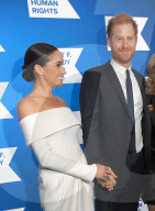 ROYALS - Prinz Harry und Meghan werden auf der Robert F. Kennedy Ripple of Hope Gala geehrt