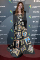 PEOPLE - Julia Roberts trägt Moschino an den Kennedy-Awards