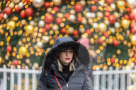 Christmas Shoppers on last day of the Arctic blast. 