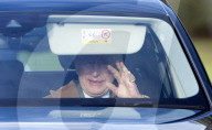ROYALS - König Charles verlässt Schloss Windsor zum letzten Mal vor dem Weihnachtsfest in Sandringhmam House