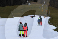 NEWS - Schneemangel in Skigebieten auch in Österreich