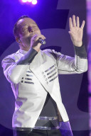 PEOPLE - DJ BoBo in der Silvestershow 'Celebrate at the Gate - Willkommen 2023' am Brandenburger Tor