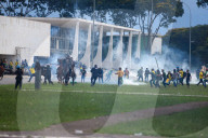 NEWS - Brasilia: Bolsonaro- Anhänger stürmen Präsidentenpalast