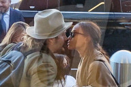 PREMIUM EXCLUSIVE Zoe Saldana And Marco Perego Are Still MADLY In Love!