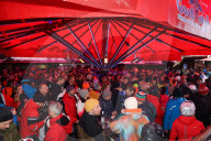 PEOPLE - Apres-Ski wie vor der Pandemie: DJ Oetzi tritt in Saalbach auf