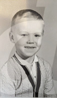 SCHICKSALE - Jetzt fühlt sich Phillis wohl: Phillip Rolli ändert im Alter von 69 Jahren sein Geschlecht