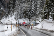 NEWS - WEF: Checkpoints am Eingang von Davos 