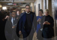 NEWS - George Santos: Hochstapler will US-Ausschussarbeit vorerst ruhen lassen