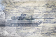 NEWS - Ein Leopard 2 A6 Kampfpanzer beim Besuch von Bundesverteidigungsminister Boris Pistorius beim Panzerbataillon 203