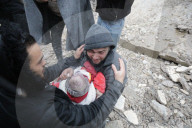 NEWS - Erdbeben Türkei - Syrien: Rettung von Babies aus den Trümmern