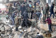 NEWS - Erdbeben Türkei-Syrien: Zerstörte Bauten unter Schnee