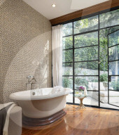 SO WOHNEN PROMIS - Sechs Monate nach ihrer Hochzeit mit Ben Affleck verkauft Jennifer Lopez ihr haus in Bel-Air