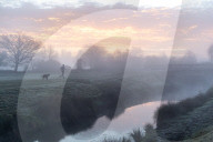 Fog and freezing conditions for London