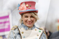 NEWS - Rosenmontagszug in Köln