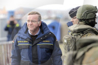 NEWS - Boris Pistorius beim Antrittsbesuch des Verteidigungsministers auf dem Marinestützpunkt Eckernförde