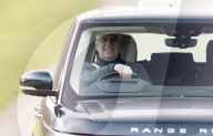 ROYALS - Prinz Andrew beim Ausritt im Park von Schloss Windsor