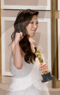 PEOPLE - Oscars 2023: Michelle Yeoh gewinnt Oscar fuer beste Hauptdarstellerin