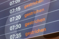 NEWS - Montagmorgen: 24-stündiger Warnstreik am Hamburger Flughafen