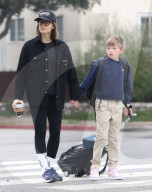 PREMIUM EXCLUSIVE Jennifer Garner's Son Samuel Rocks A Pair Of Pink Nike Jumpman Sneakers