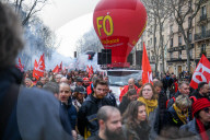 NEWS - Demonstration gegen die Rentenreform in Paris