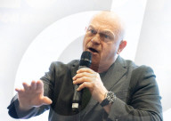 Ross Kemp speaks at Business Innovation & Corporate Wellbeing Expo at ExCel, London, UK.