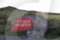 The Cofiwch Dryweryn mural