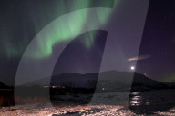 FEATURE - Nordlichter im Dorf Abisko am schwedischen Polarkreis