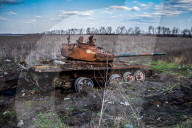 NEWS - Ukraine-Krieg: Russischer Panzer, zerstört in der Schlacht von Izyum
