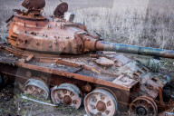 NEWS - Ukraine-Krieg: Russischer Panzer, zerstört in der Schlacht von Izyum