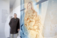 PEOPLE - Kabarettist Dieter Nuhr bei der Vernissage zu seiner Ausstellung Dieter Nuhr. Ent-fernte Welt in Düsseldorf
